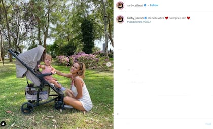 "Mi bella Abril, siempre feliz", el posteo de Barby Silenzi con su hija de vacaciones (Foto: Instagram/@barby_silenzi)