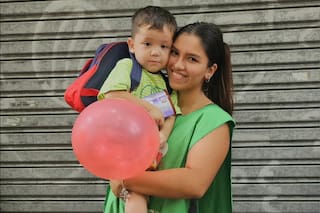 Tiene 17 años y organiza los cumpleaños de chicos que casi nunca festejan