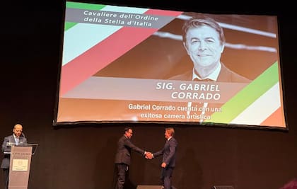 "Mi relación con Italia en lo profesional siempre estuvo vigente. Y en lo personal, desde muy chiquito me crie en una familia de tradiciones italianas", explica el actor y conductor