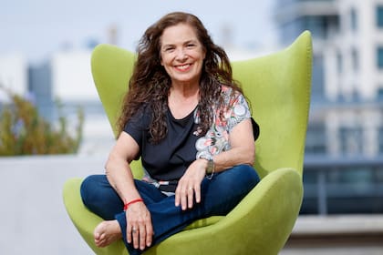 "Mi única manera de ganarme la vida fue cantando", sostiene Sandra Mihanovich