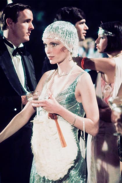 Mia Farrow con el look más recordado del film, que ganó el Oscar al Mejor Vestuario