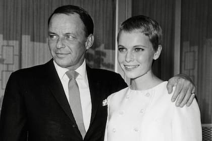 Mia Farrow recordó el mal momento que provocó Frank Sinatra en el set de El bebé de Rosemary: “Hacía cosas de ese tipo”