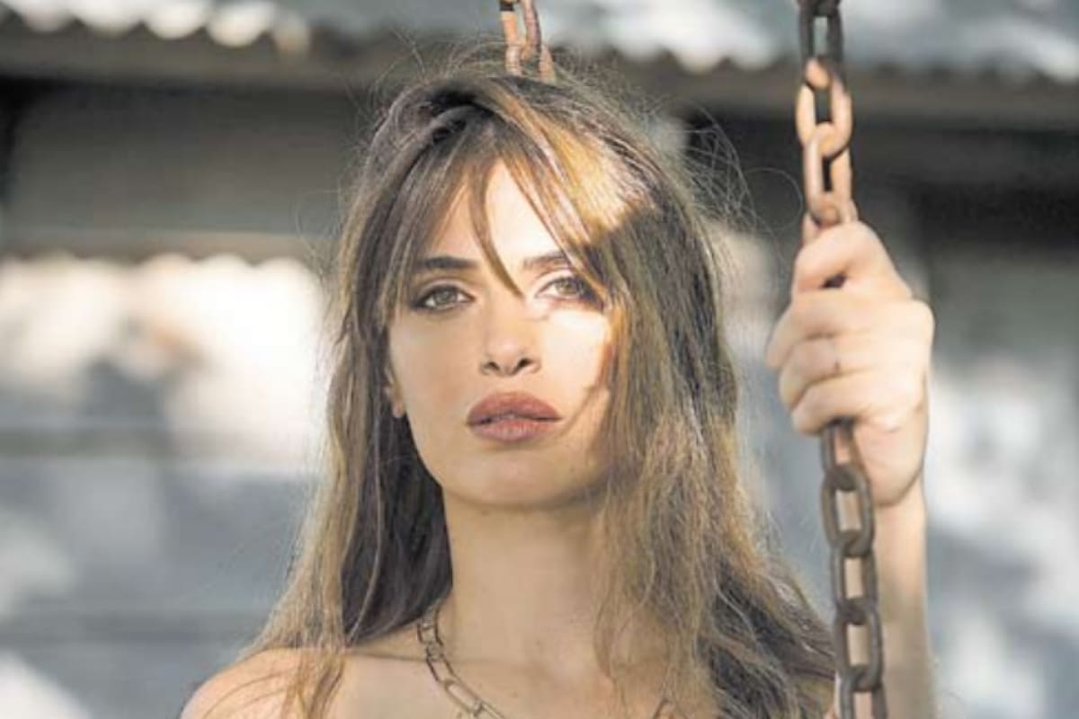 Mía Flores Pirán