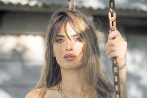 Mía Flores Pirán
