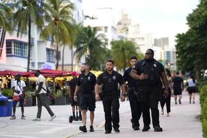 Miami Beach impone un toque de queda para evitar hechos violentos durante el Spring Break