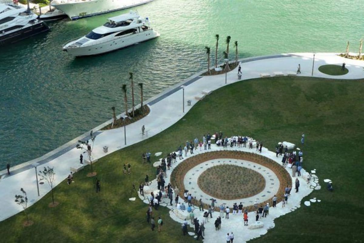 Miami Circle es un lugar indígena de 2700 años de antigüedad que ha sido llamado el "Stonehenge de Estados Unidos"
