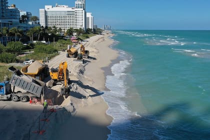 Miami: realizan una inversión millonaria en arena para combatir la erosión de las playas