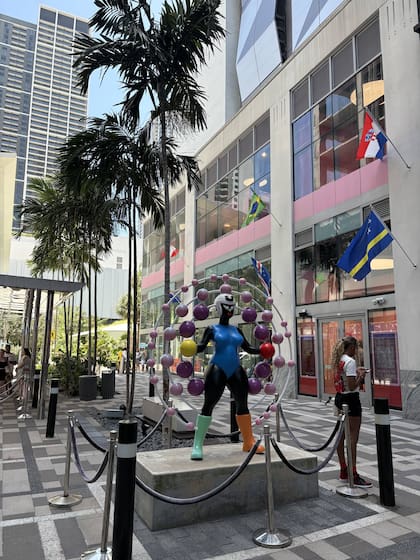 Miami Worldtrade Center es uno de los nuevos paseos del centro que vale la pena descubrir
