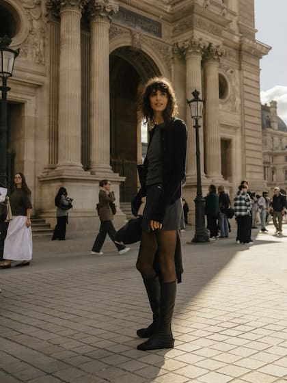 Mica Argañaraz, una de las más buscadas en Paris Fashion Week