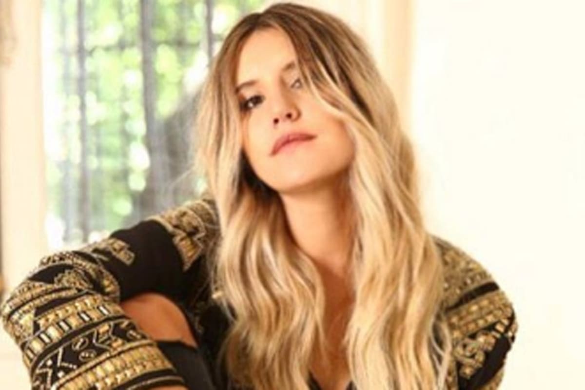 Mica tiene un nuevo acompañante