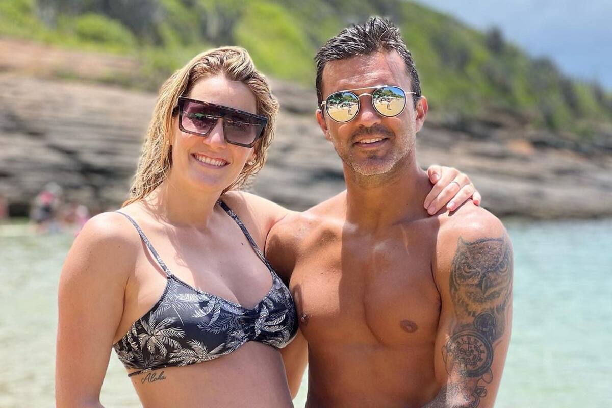 Mica Viciconte y Fabián Cubero, enamorados y esperando a su bebé (Foto: Instagram)