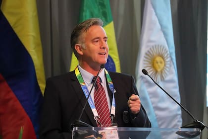 Michael Black, promotor del rugby chileno, sueña a lo grande; quiere que los Cóndores se clasifiquen para disputar la Copa del Mundo y organizar un mundial en la región.