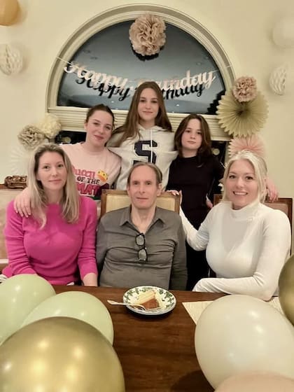 Michael Bolton celebró su cumpleaños junto a sus hijas y nietas