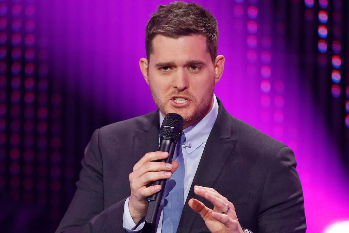 Michael Bublé subió a su hija Vida al escenario y compartió un dulce momento con la pequeña