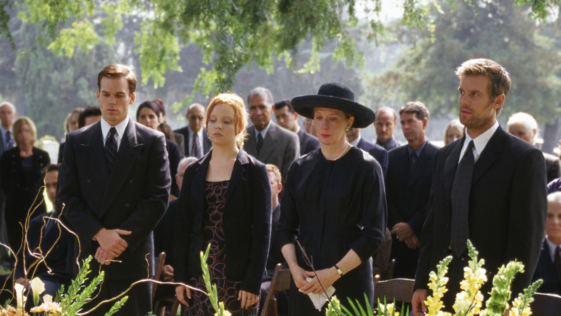 Michael C. Hall, Lauren Ambrose, Frances Conroy y Peter Krause, los Fisher, eje de Six Feet Under, serie de cuyo estreno se cumplen dos décadas