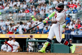 Chris Sale poncha a 11, Bravos pegan 4 jonrones y vencen 6-5 a Padres