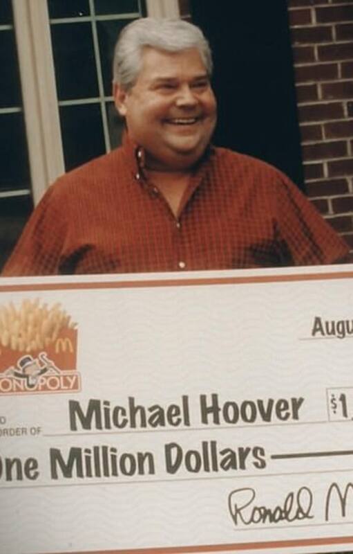 Michael Hoover, de 56 años