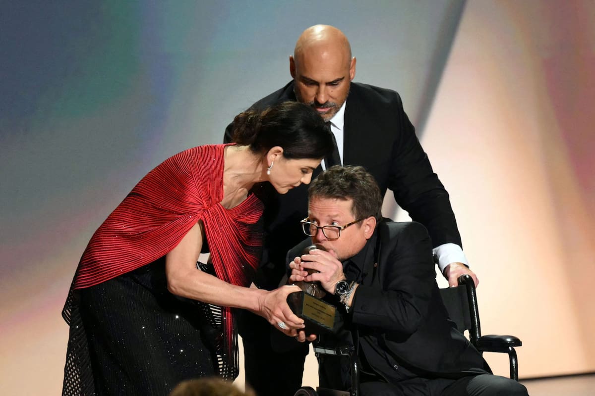 Michael J. Fox recibió el Premio Humanitario Bob Hope en la entrega de los Emmy