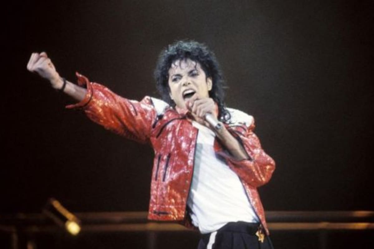 Michael Jackson suele ser la celebridad muerta que más ingresos genera, según Forbes; en 2018 ganó más de US$400 millones