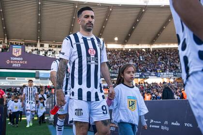 Michael Santos es uno de los goleadores de la Liga Profesional junto a Pablo Vegetti