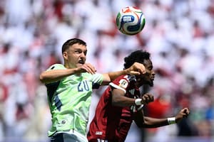 Suiza tiene el control del juego y está cerca del gol ante Qatar