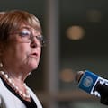 Bachelet irrumpe en Chile y ofrece un eje a la izquierda dividida