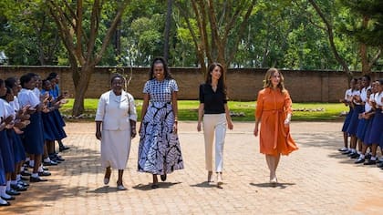 Michelle Obama, Amal Clooney y Melinda French quieren poner fin al matrimonio infantil en el lapso de una generación