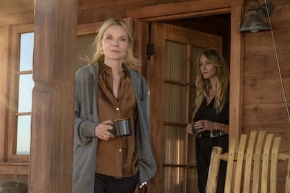 Michelle Pfeiffer en The Madison, la serie de Paramount+