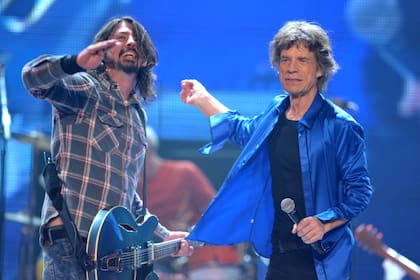 Mick Jagger habló de la canción que compuso con Dave Grohl, de la pandemia de coronavirus, el encierro y los movimientos que promueven teorías conspirativas