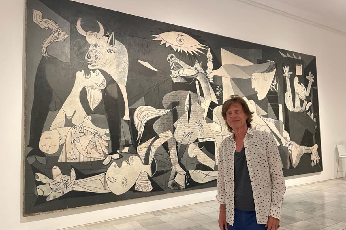 Mick Jagger recorrió el Museo Reina Sofía Madrid y otros sitios emblemáticos de la ciudad y de cada uno de sus pasos subió una foto a sus redes sociales
