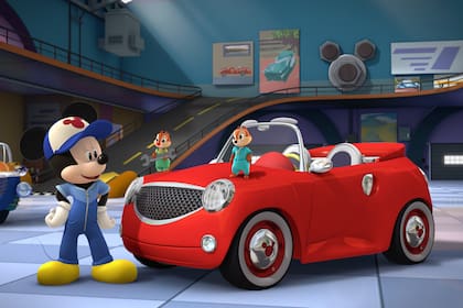 Mickey: Aventuras sobre ruedas, la serie de Disney Junior que imagina al ratón como piloto de carreras