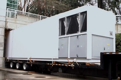 Microsoft busca llevar sus centros de datos modulares a zonas remotas con camiones y con conectividad satelital provista por Starlink de SpaceX