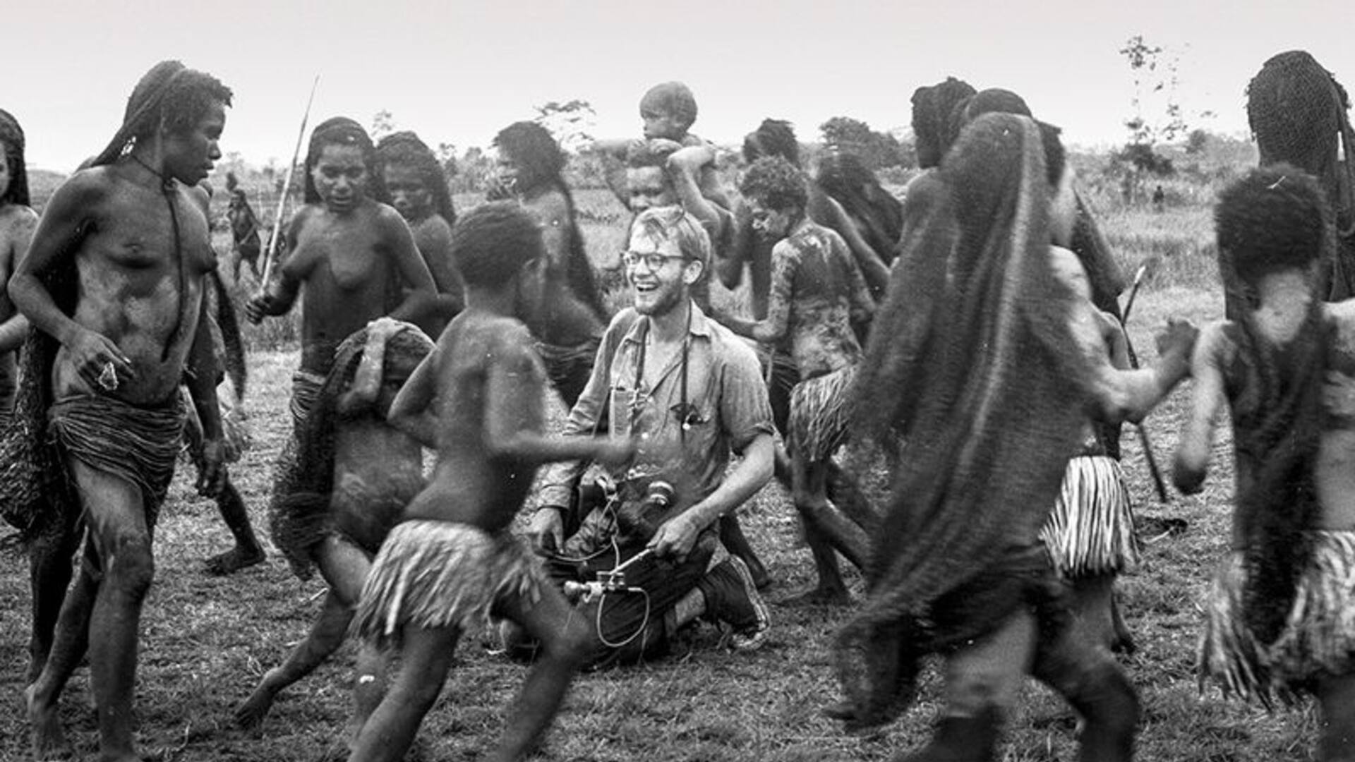 Miembro de una de las familias más poderosas de los Estados Unidos, el joven Rockefeller desapareció en medio de una expedición en Nueva Guinea