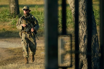 Miembros de la Guardia Nacional de Florida serán enviados a la frontera sur con México