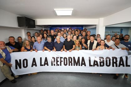Miembros de sindicatos se reunieron para discutir sobre la reforma laboral