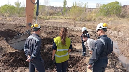 Mientras avanza la causa así como las tareas de vigilancia y el monitoreo de todo el lugar, la petrolera estatal deberá profundizar los estudios y remediar el sector afectado.
