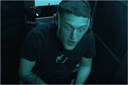 Mientras escuchaba a su artista favorito protagonizó un impensado encuentro