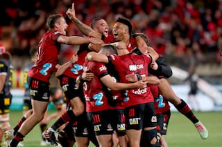 Super Rugby. El mensaje de Matera a Crusaders y el ritual festivo del DT