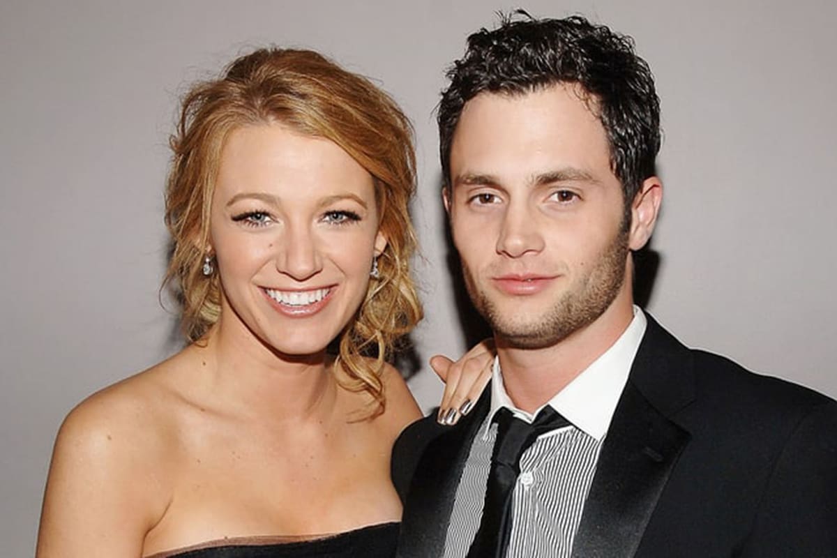 Mientras estaban juntos eran la pareja perfecta, pero tuvieron que seguir siéndolo ante cámaras después de separados y ella, ya casada con otro