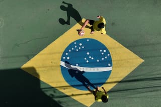 Mientras la FIFA busca atraer a nuevos aficionados, influencer brasileño transmitirá los 104 partidos