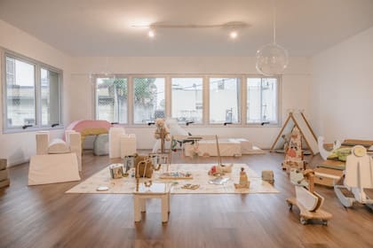 Mientras los chicos juegan, los grandes toman un rico café: la genial propuesta de Lupalaland