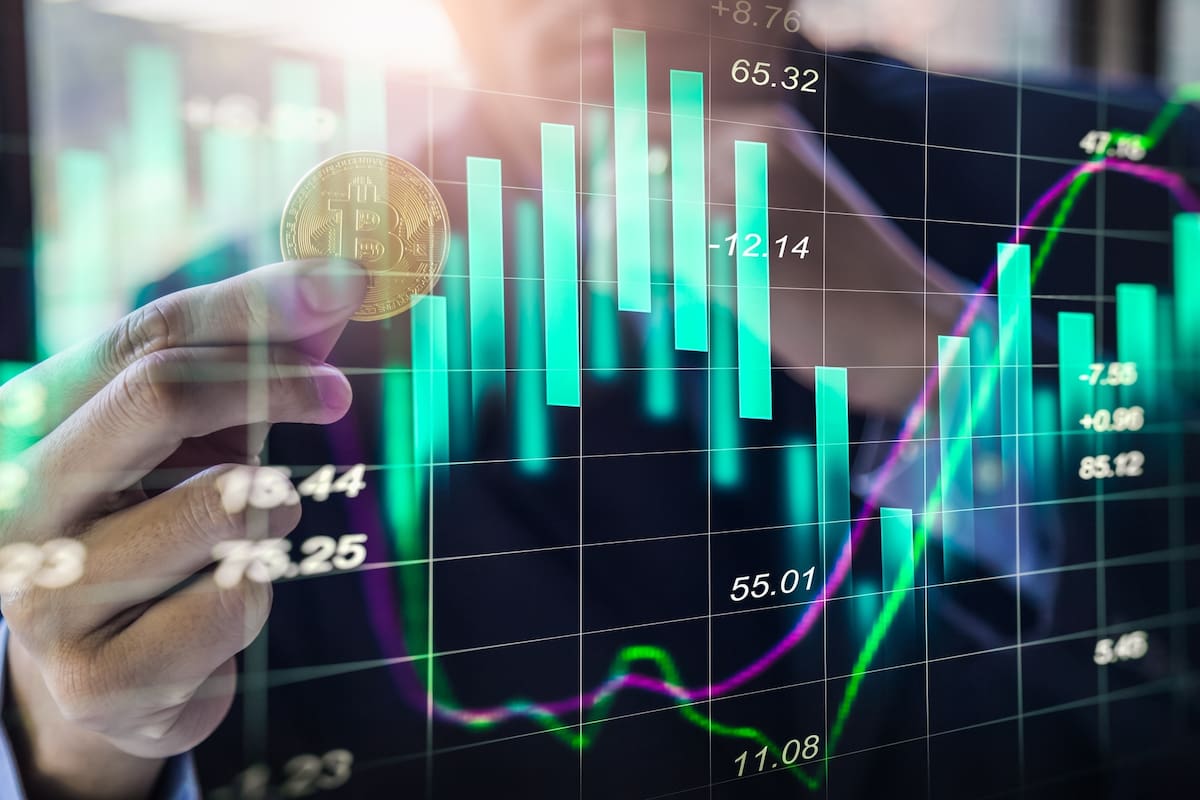 Mientras que el bitcoin y el dogecoin tienen caracterísitcas muy distintas, se teme que una anticipada caída del dogecoin podría esquilmar el valor del bitcoin afectando su reputación.