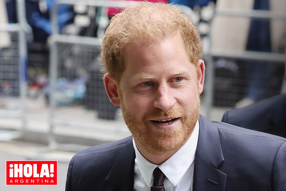 Mientras que el príncipe Harry y Lilibet presenciaban el desfile, Carlos III tenía su segunda "coronación" en Escocia.