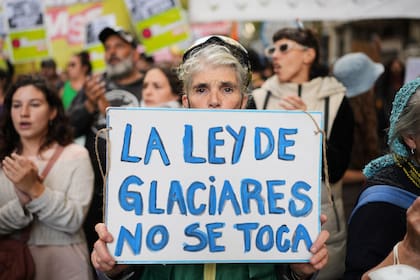 Mientras se debatía en el Congreso, muchos ciudadanos se movilizaron