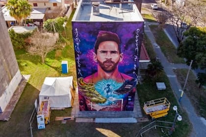 Mientras se jugaba la Copa América de 2021 se pintó este mural titulado "De Otra Galaxia y de mi barrio"