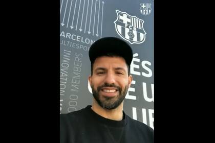 Mientras se recupera de su arritmia, el Kun le agradeció a los hinchas de Barcelona el apoyo y el cariño recibido