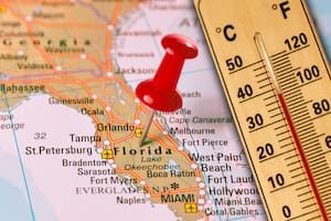 Mientras una irrupción de aire ártico amenaza con registros mínimos en buena parte de EE. UU., Florida mantiene un régimen templado con variaciones regionales marcadas