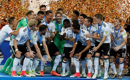 Mientras varias de sus figuras descansaban en vacaciones, el joven plantel de Alemania marcó un hito al conquistar en Rusia la Copa Confederaciones: le ganó 1-0 a Chile
