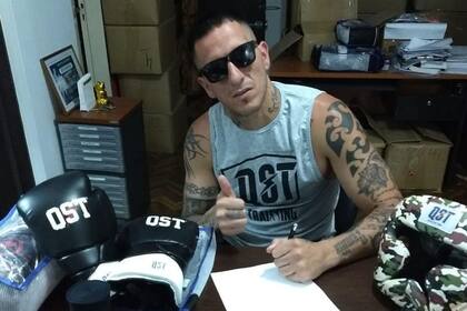 Migliore siempre quiso se boxeador; intentó conseguir la licencia FAB, pero no cumplia los requisitos, por lo que boxeará bajo la órbita de una asociación de dudosa reputación