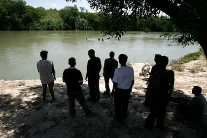 El Río Bravo separa a México de Estados Unidos y es cruzado por migrantes que llegan desde América Central